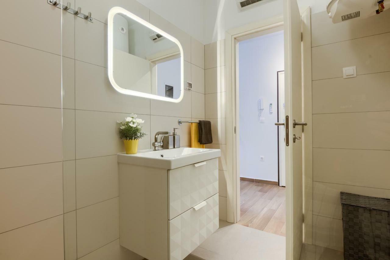 Apartments Dream In Arena 1 Pula Center Free Parking Luaran gambar