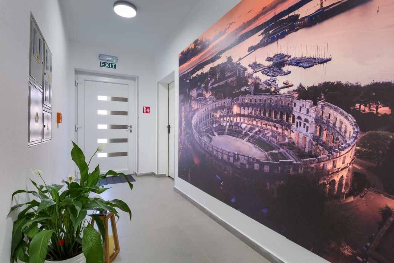 Apartments Dream In Arena 1 Pula Center Free Parking Luaran gambar
